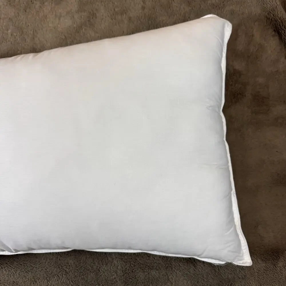 Manchester Mills Dream Surrender II EnviroSleep White Pillow 20x28 Microban
